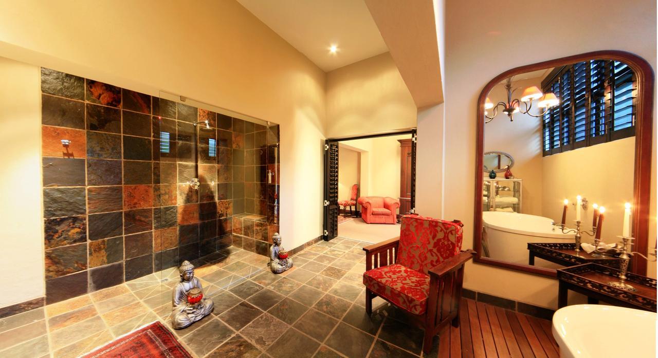 คาวรี่โคฟเกสต์เฮาส์ La Lucia ภายนอก รูปภาพ