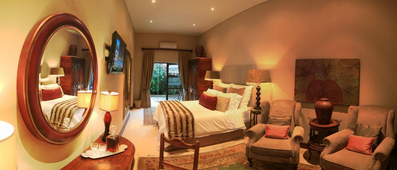 คาวรี่โคฟเกสต์เฮาส์ La Lucia ภายนอก รูปภาพ
