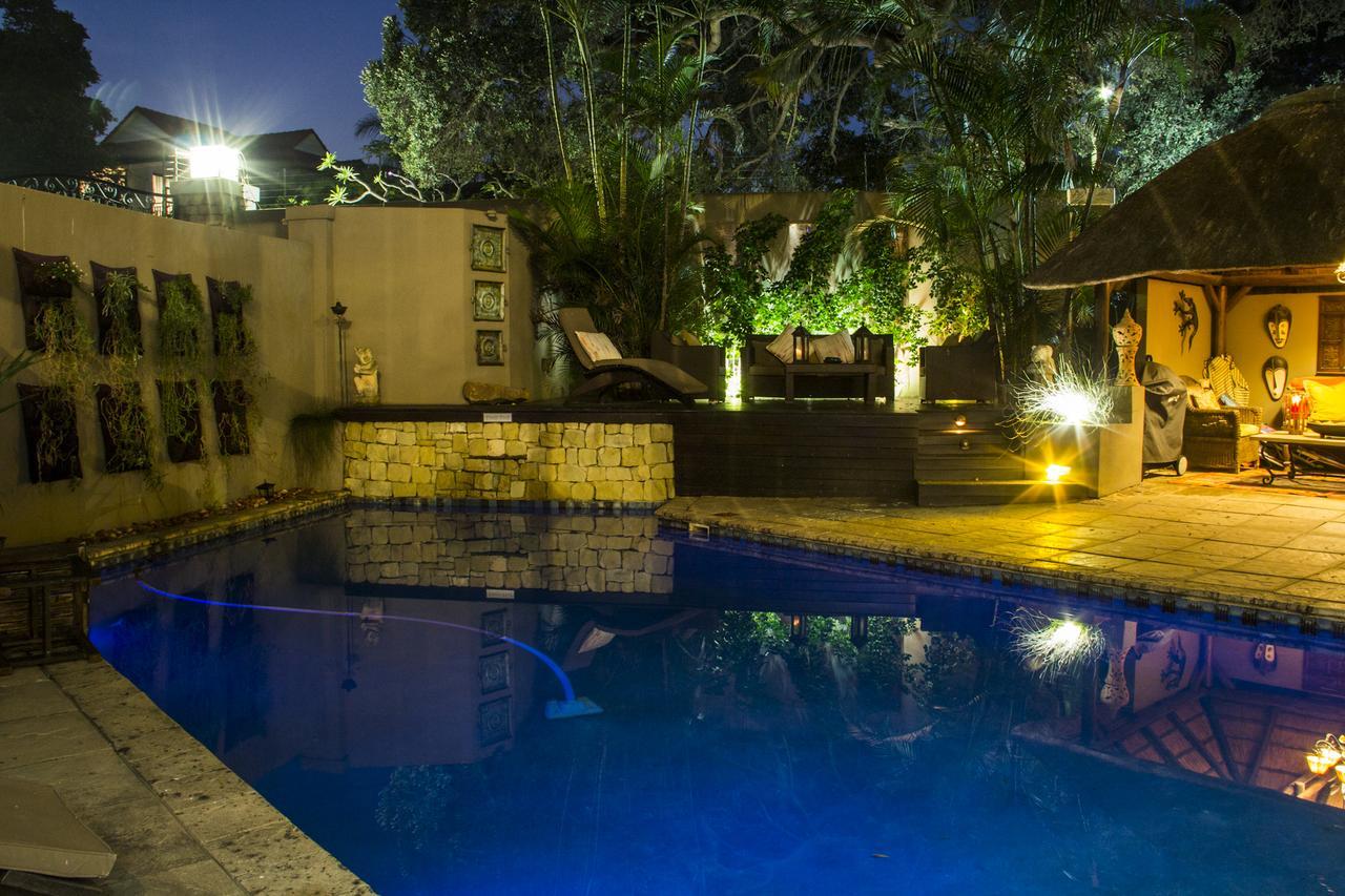 คาวรี่โคฟเกสต์เฮาส์ La Lucia ภายนอก รูปภาพ